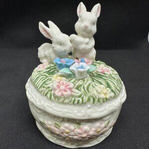 Vintage Cottontail Collection Trinket Dish Porcelain Bunny Rabbit Easter Flowers